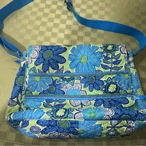 Vera Bradley Retired 2012 Doodle Daisy Messenger Crossbody
